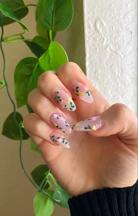 2024 Spring Almond Nails: Pastel Trends & Floral Designs